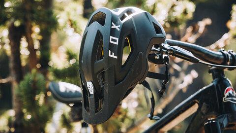 Kategorie Helme & Zubeh&ouml;r