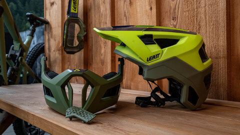 Kategorie Helmzubeh&ouml;r